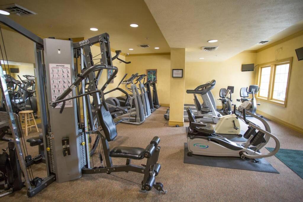 On Pointe Getaway Branson Esterno foto